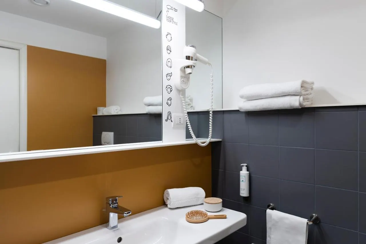 Hotel Piazza Bellini & Apartments Napels